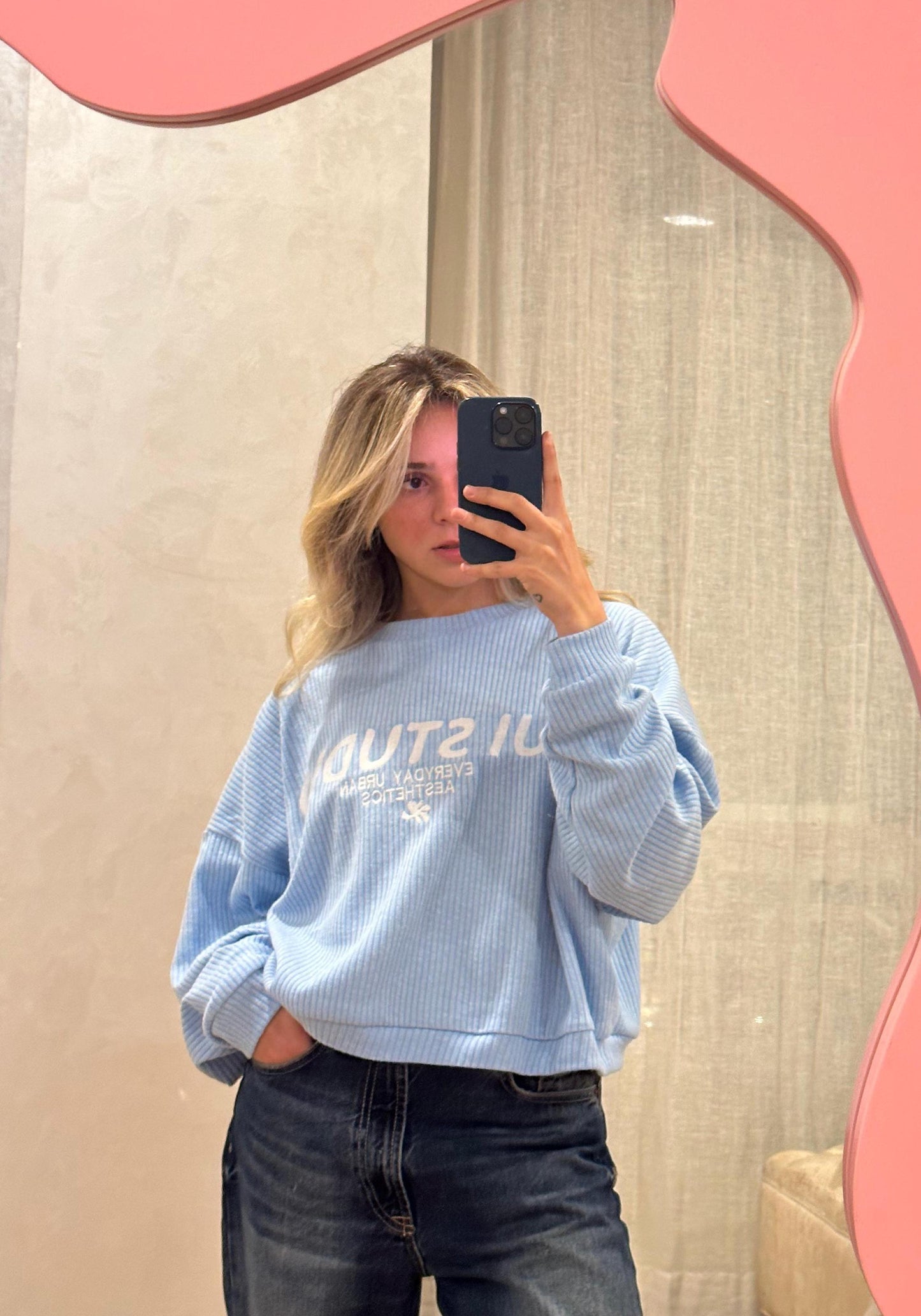 Ribbed crew neck