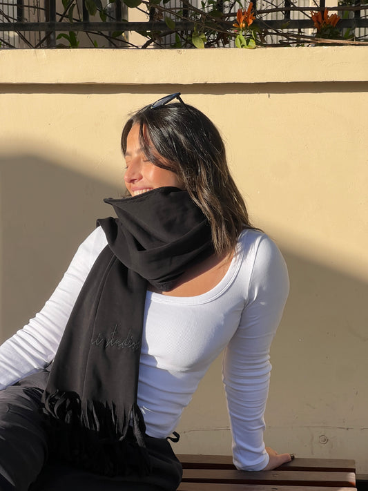 All black scarf